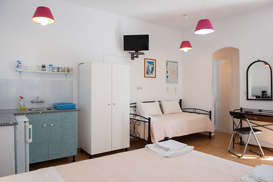 Fully equipped rooms in Sifnos